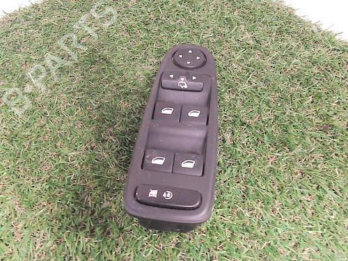 Venstre fortil elrude kontakt CITROËN C4 Picasso I MPV (UD_) 1.6 HDi (109 hp) 30003623