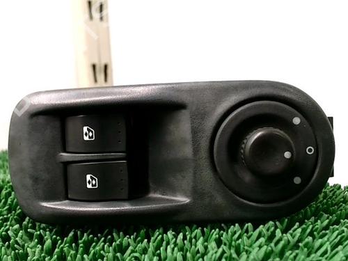 Left front window switch RENAULT TRAFIC II Van (FL) 2.0 dCi 90 (FL0H, FL00, FL01, FL0M, FL0P, FL0S) | BP30085034I27 