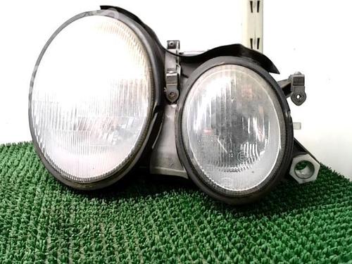Right headlight MERCEDES-BENZ CLK (C208) CLK 200 Kompressor (208.344) | BP20876133C29 