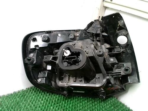 Right taillight CITROËN C4 III (BA_, BB_, BC_) BLUEHDI 110 (BBYHSA) | BP30628952C35