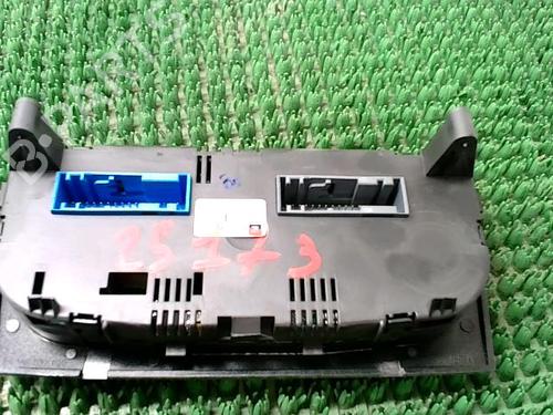 climate-control-opel-meriva-a-mpv-x03-2003-2004-2005-2006-2007-2008-2009-2010-29039661 main image