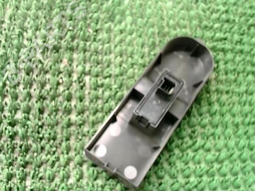 Used Right front window switch Right front window switch OPEL ASTRA H Estate (A04) 1.7 CDTI (L35) (101 hp) 28487487 28487487