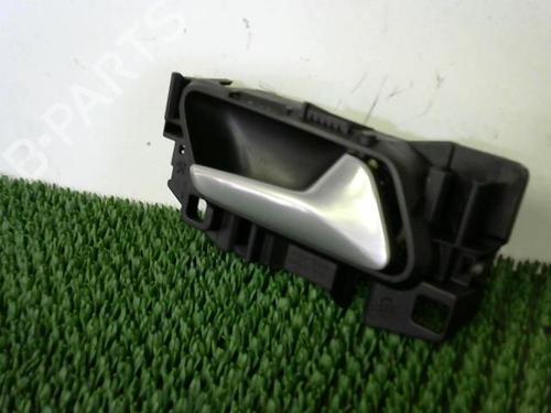 Front right interior door handle PEUGEOT 3008 II SUV (MC_, MR_, MJ_, M4_) 1.6 BlueHDi 120 | BP22088838I14 