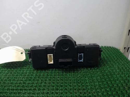 Used Climate control Climate control RENAULT SCÉNIC II (JM0/1_) 1.9 dCi (JM0G, JM12, JM1G, JM2C) (120 hp) 22076652 22076652