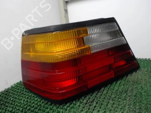 Used Left taillight MERCEDES-BENZ 124 Saloon (W124) 300 D (124.130) (113 hp) 22082433