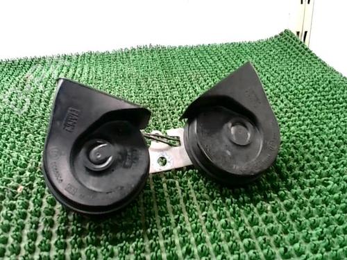 Horn RENAULT CLIO III (BR0/1, CR0/1) 1.5 dCi (BR17, CR17) | BP29892821E13