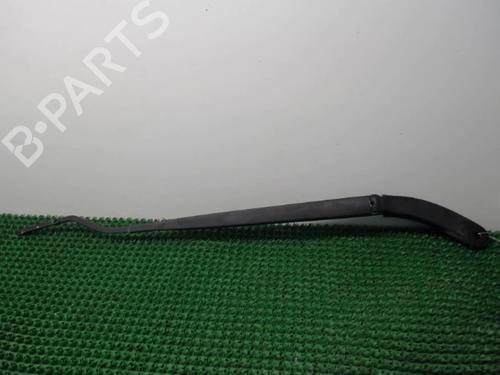 Used Front windshield wiper arm RENAULT SCÉNIC II (JM0/1_) 1.5 dCi (JM02, JM13) (101 hp) 22077431