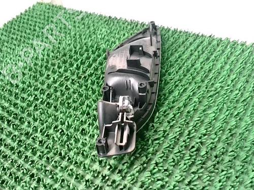 Used Rear left interior door handle Rear left interior door handle AUDI Q3 (8UB, 8UG) 2.0 TFSI quattro (170 hp) 22089804 22089804