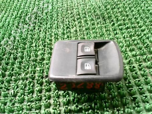 Left front window switch NISSAN NV300 Van (X82) 1.6 dci 120 | BP34432865I27 - Image 2