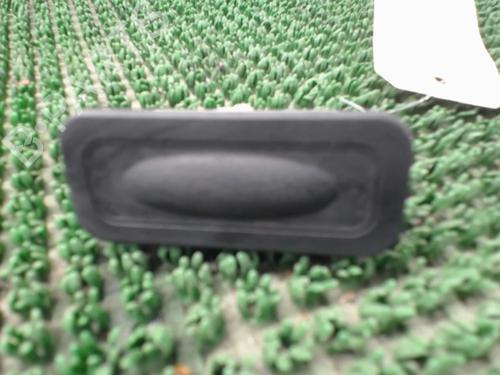 Used Switch Switch RENAULT CLIO III (BR0/1, CR0/1) 1.2 16V (BR02, BR0J, BR11, CR02, CR0J, CR11) (75 hp) 22082216 22082216