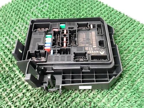 Used Electronic module DACIA SANDERO III 1.0 SCe 65 (67 hp) 22784916