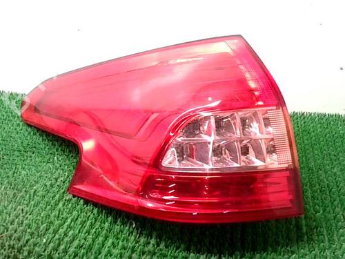 left-taillight-citroen-c5-iii-break-rw_-2008-2009-2010-2011-2012-2013-2014-2015-2016-2017-29039626 main image