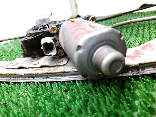 Used Front right window mechanism Front right window mechanism PEUGEOT 206 Hatchback (2A/C) 1.4 i (75 hp) 32515405 32515405