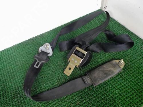 Used Front right seatbelt Front right seatbelt RENAULT TRAFIC Van (T_, P_, V_) 2.2 (95 hp) 22086943 22086943