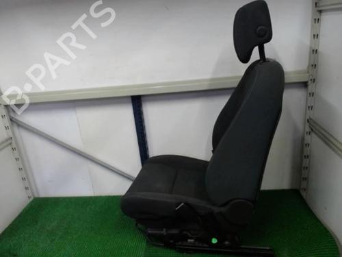 Used Right front seat RENAULT MEGANE III Hatchback (BZ0/1_, B3_) 1.5 dCi (BZ0C) (90 hp) 22083543