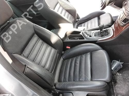 Used Right front seat Right front seat OPEL INSIGNIA A Sports Tourer (G09) [2008-2017] 35781248 35781248