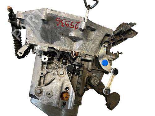 Gearbox CITROËN C3 III (SX) 1.2 PureTech 82 | BP40285728M3 - Image 4