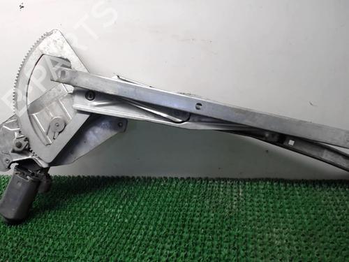 Used Front right window mechanism Front right window mechanism RENAULT MEGANE I Cabriolet (EA0/1_) 1.6 16V (EA04, EA0B, EA11, EA1J) (107 hp) 20877553 20877553