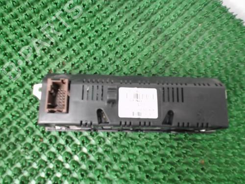 Used Display monitor CITROËN C3 I (FC_, FN_) 1.4 HDi (68 hp) 22080507