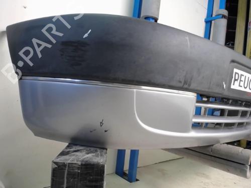 Used Front bumper Front bumper 22081407 22081407
