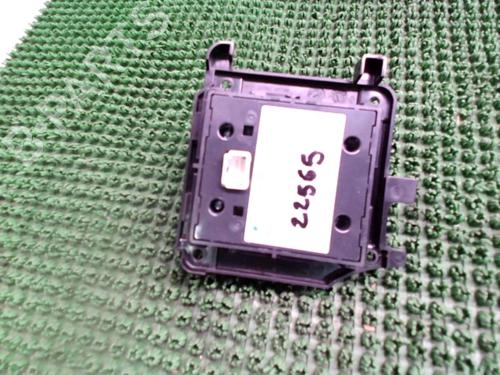 Switch RENAULT MEGANE III Hatchback (BZ0/1_, B3_) 1.5 dCi (BZ09, BZ0D, BZ1W, BZ29, BZ14) | BP22084936I30 