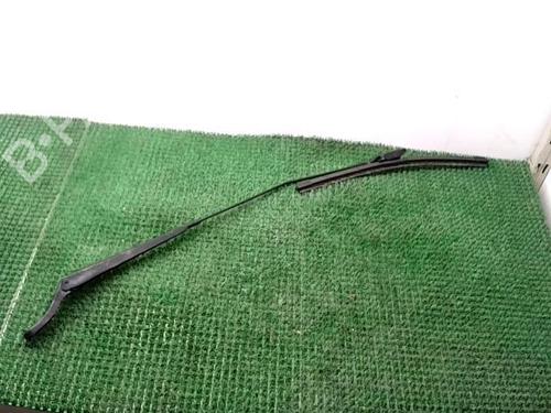 Used Front windshield wiper arm PEUGEOT 208 I (CA_, CC_) 1.6 HDi (92 hp) 22092222