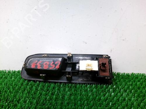Used Right front window switch Right front window switch JEEP RENEGADE SUV (BU, B1, BV) 1.6 CRD (120 hp) 34432939 34432939