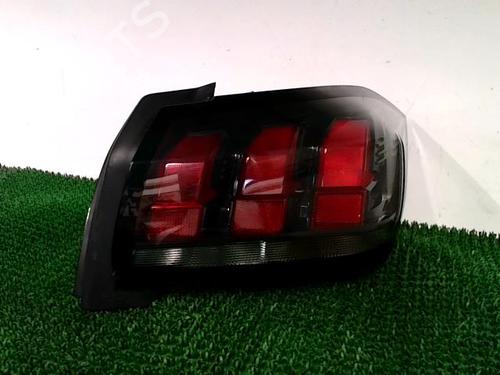 Højre baglygte PEUGEOT 208 II (UB_, UP_, UW_, UJ_) 1.2 PureTech 100 (101 hp) 29958660