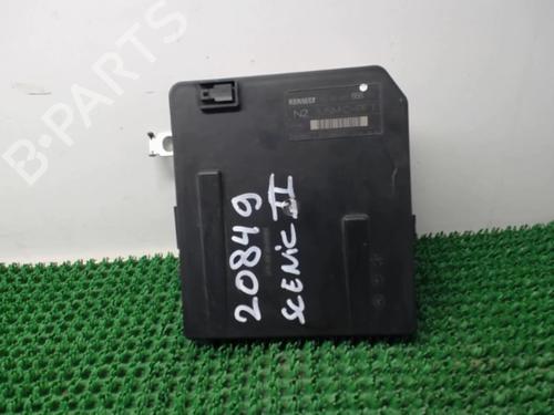 Used Electronic module Electronic module RENAULT SCÉNIC II (JM0/1_) 1.5 dCi (JM1E, JM16) (106 hp) 22077483 22077483