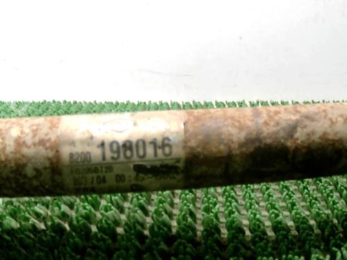 Used Left front driveshaft Left front driveshaft RENAULT SCÉNIC II (JM0/1_) 1.9 dCi (JM0G, JM12, JM1G, JM2C) (120 hp) 22078401 22078401