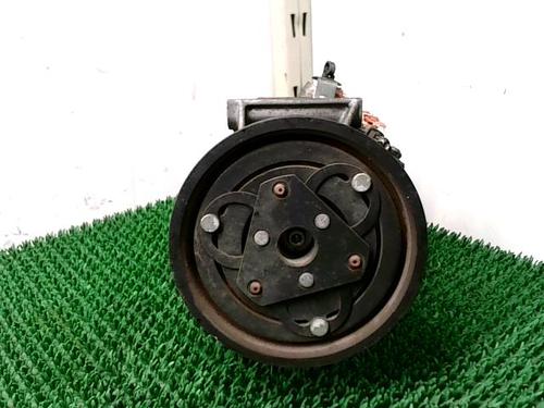 ac-compressor-dacia-sandero-15-dci-926000097r-2008-22696541 main image