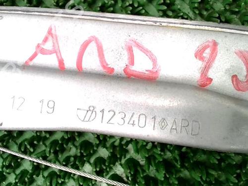 Rudehejsemekanisme Højre bagtil RENAULT SCÉNIC IV (J9_) 1.7 Blue dCi 120 (J9A7, J9A8) | BP30531845C25 