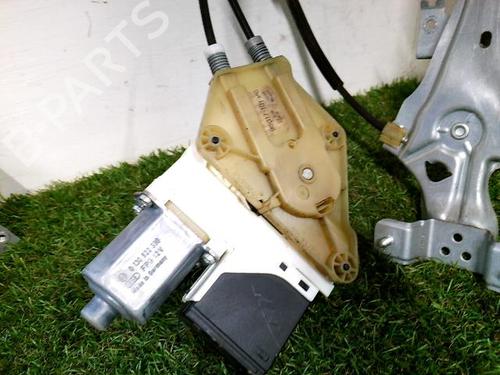 rear-left-window-mechanism-renault-megane-iii-hatchback-bz01_-b3_-2008-36442831 main image