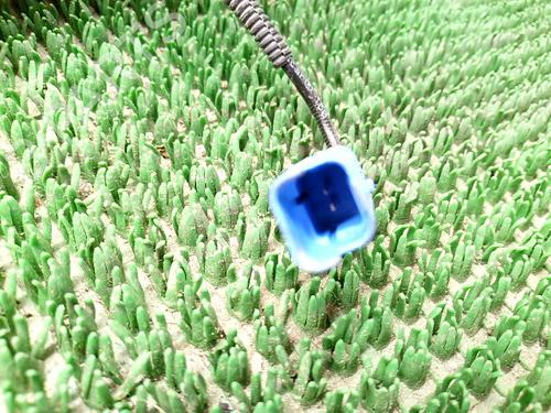 Used Left front steering knuckle Left front steering knuckle PEUGEOT 208 I (CA_, CC_) 1.6 HDi (92 hp) 34334339 34334339