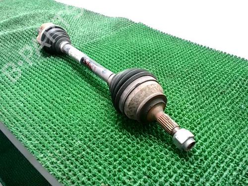 Used Left front driveshaft CITROËN C3 III (SX) 1.5 BlueHDi 100 (SXYHYP, SXYHTU) (102 hp) 30597238