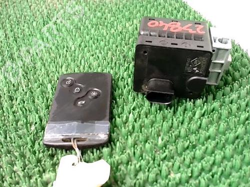 Used Electronic module Electronic module RENAULT MEGANE III Hatchback (BZ0/1_, B3_) 1.5 dCi (86 hp) 22090357 22090357