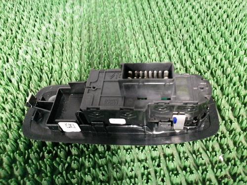 Left front window switch PEUGEOT 208 I (CA_, CC_) 1.2 VTI 82 | BP36986628I27 - Image 3