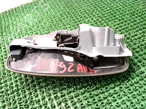 Klamka zewnętrzna drzwi przednich prawych RENAULT TRAFIC II Van (FL) 1.9 dCi 80 (FL0B) | BP30051982C129 