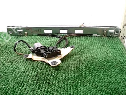 Lève-vitre avant droit RENAULT MASTER III Van (FV) 2.3 dCi 145 FWD (FV0E, FV0F, FV0H, FV02, FV0M, FV0S,... (146 hp) 28496837