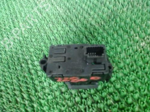 Switch RENAULT MEGANE III Hatchback (BZ0/1_, B3_) 1.5 dCi (BZ09, BZ0D, BZ1W, BZ29, BZ14) | BP22086563I30 