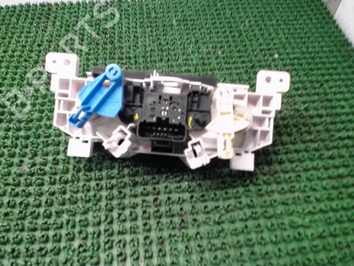 Commande Chauffage DACIA SANDERO 1.5 dCi (86 hp) 22086122