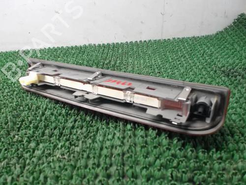 Used Third brake light Third brake light RENAULT MEGANE III Grandtour (KZ0/1) 1.5 dCi (KZ0C, KZ1A) (90 hp) 22087884 22087884