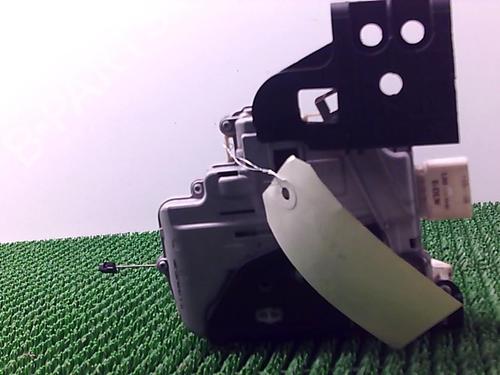 Used Front left lock Front left lock SEAT ALTEA (5P1) 1.9 TDI (105 hp) 22076107 22076107