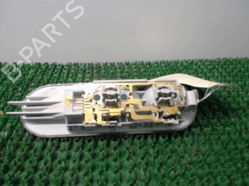 interior-roof-light-dacia-lodgy-js_-15-dci-jsmc-jsaf-2012-22076345 main image