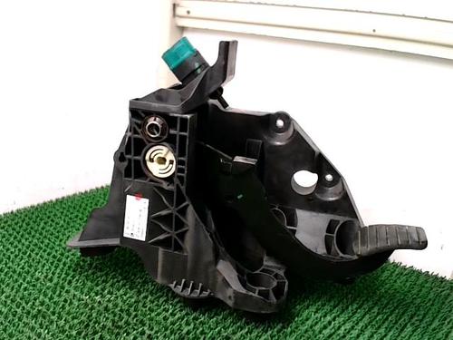 break-pedal-renault-trafic-iii-van-fg_-2014-29962456 main image