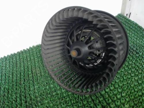 Used Heater blower motor Heater blower motor FORD KUGA I 2.0 TDCi 4x4 (140 hp) 22088116 22088116