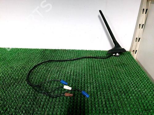 Antenne/Base Antenne/Base RENAULT CLIO V (B7_) 1.0 TCe 90 (B7MT) (91 hp) 34163585 34163585