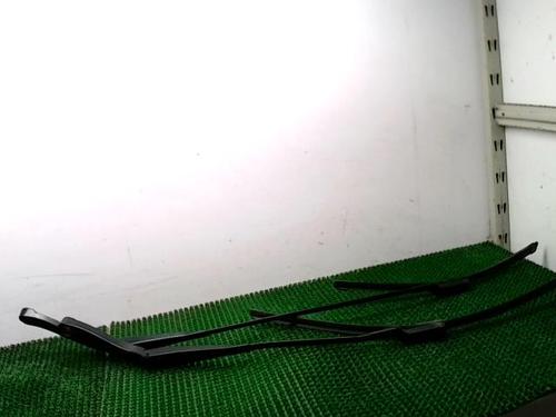 front-windshield-wiper-arm-renault-trafic-iii-van-fg_-2014-30051959 main image