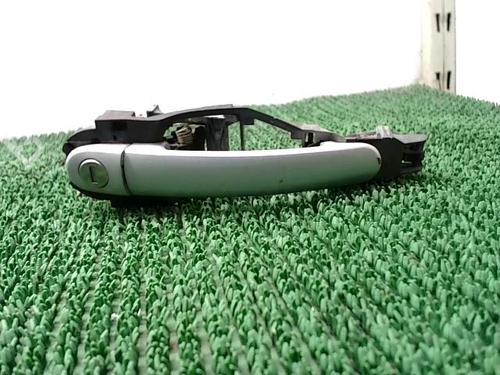 Used Front right exterior door handle VW GOLF IV (1J1) 1.6 (100 hp) 29900821