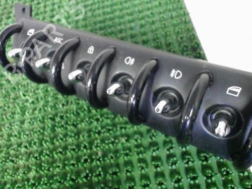 switch-mini-mini-r50-r53-one-2001-2002-2003-2004-2005-2006-22087512 main image